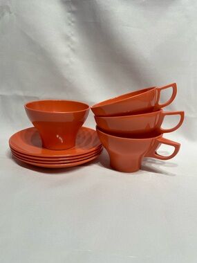 8 Piece Melmac Mid-Century Modern MCM Cups & Saucers Mello-Belle Vintage GUC